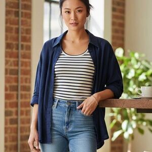 Madewell Navy Button Front Shirt Blouse Women’s Small Long Sleeve Lyocell Top